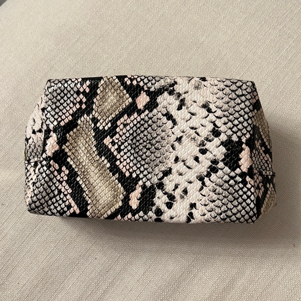 Tarte faux snakeskin Makeup bag - brand new